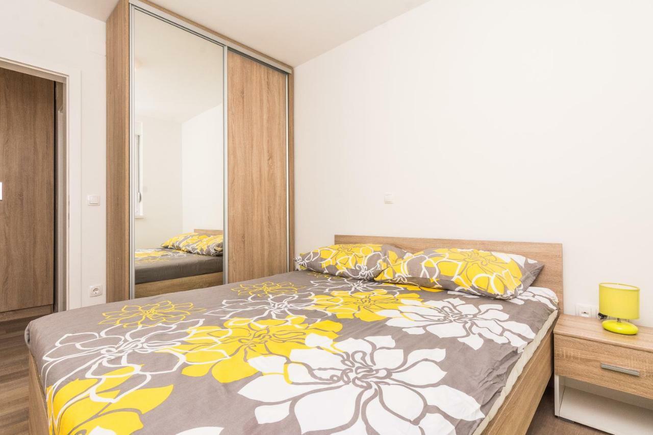 Apartments Sunrise プレコ エクステリア 写真